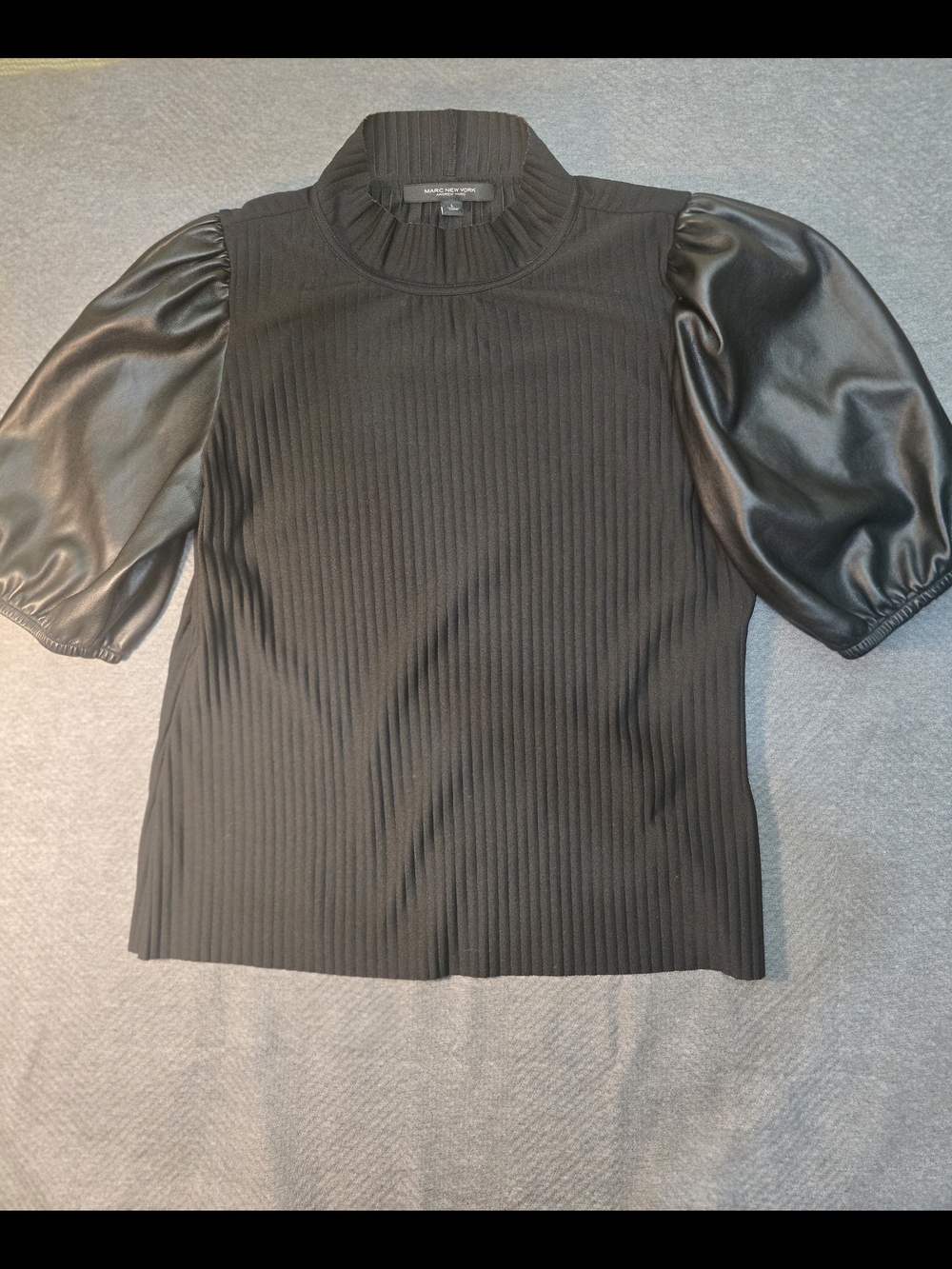 Marc New York Black Puff Sleeve Ribbed Top